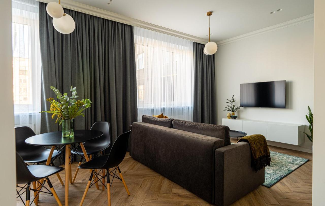 Cozy In Center Huoneisto